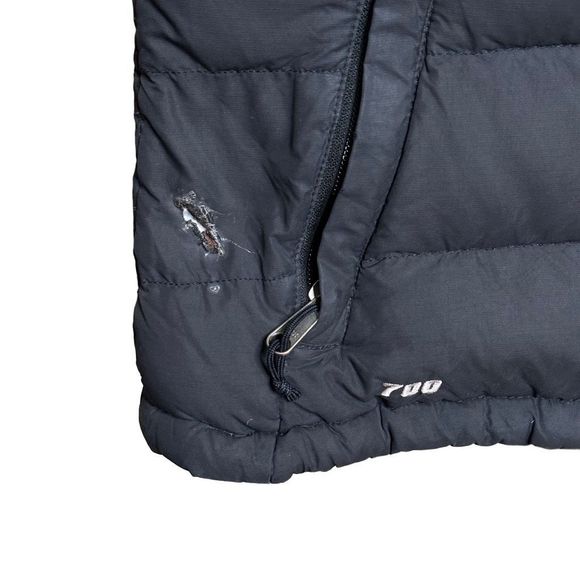 The North Face 700 Puffer Vest - Picture 4 of 4